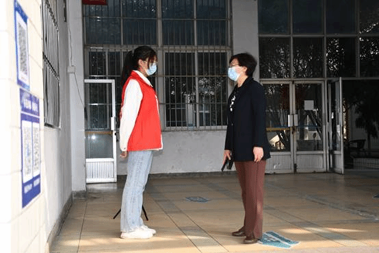 https://www.huuc.edu.cn/__local/C/66/B5/6C1D72F16D8FA61B33CDBDE4D9D_BDDEA0F6_37721.jpg